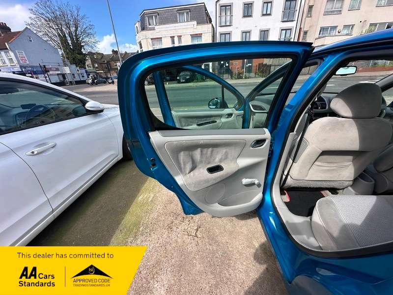 2008 PEUGEOT 207 2008 PEUGEOT 207