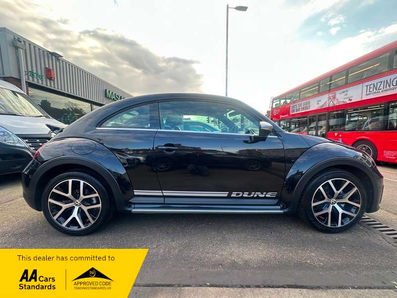 2018 VOLKSWAGEN BEETLE 2018 VOLKSWAGEN BEETLE