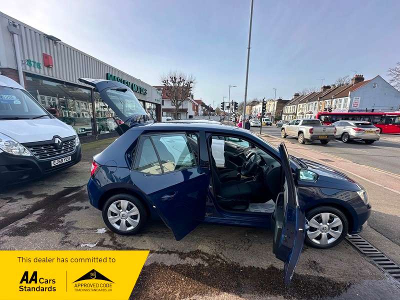 2018 SKODA FABIA 2018 SKODA FABIA