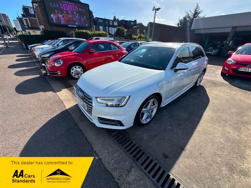 2016 AUDI A4 2016 AUDI A4