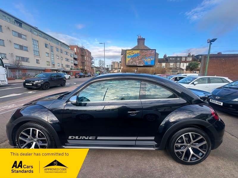 2018 VOLKSWAGEN BEETLE 2018 VOLKSWAGEN BEETLE