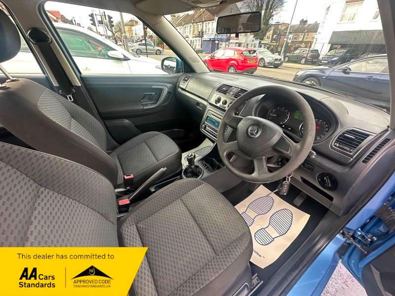 2013 SKODA FABIA 2013 SKODA FABIA