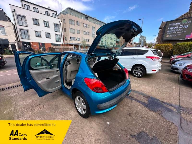 2008 PEUGEOT 207 2008 PEUGEOT 207