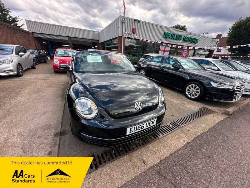 A 2016 VOLKSWAGEN BEETLE DESIGN TSI B-MOTION CONVERTIBLE A 2016 VOLKSWAGEN BEETLE DESIGN TSI B-MOTION CONVERTIBLE