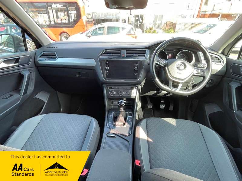 2018 VOLKSWAGEN TIGUAN 2018 VOLKSWAGEN TIGUAN