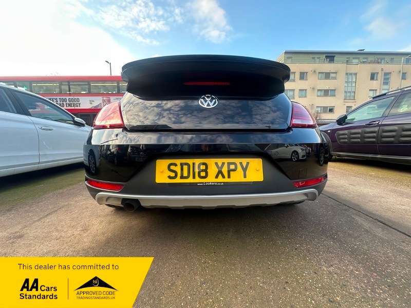 2018 VOLKSWAGEN BEETLE 2018 VOLKSWAGEN BEETLE