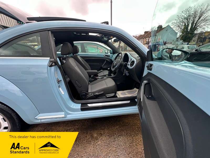 0 VOLKSWAGEN BEETLE 0 VOLKSWAGEN BEETLE