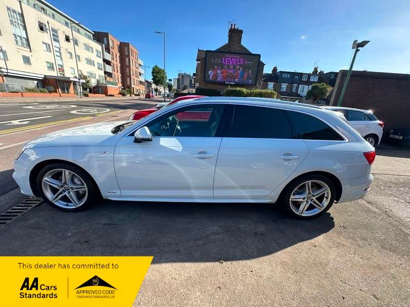 2016 AUDI A4 2016 AUDI A4