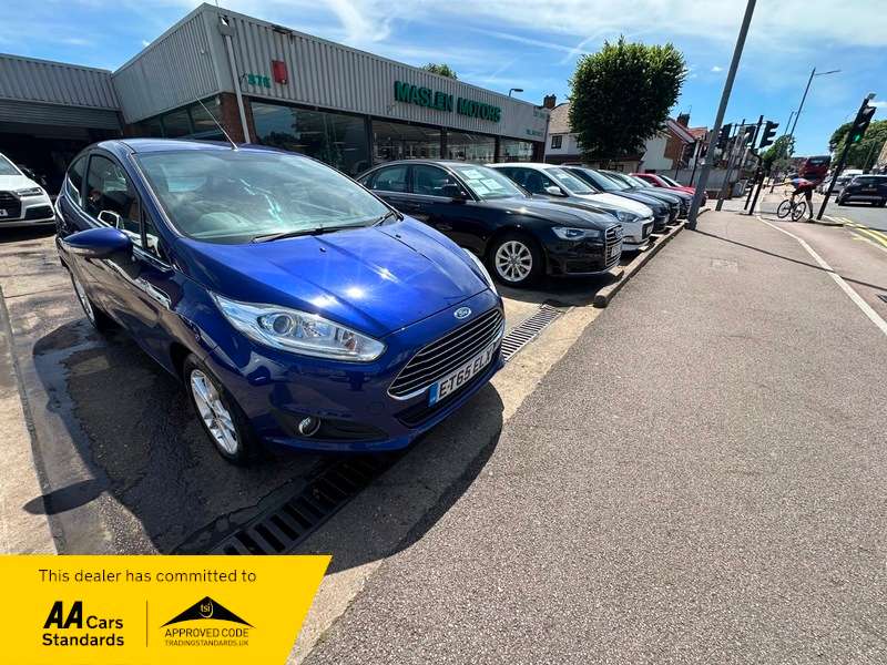 A 2016 FORD FIESTA ZETEC A 2016 FORD FIESTA ZETEC