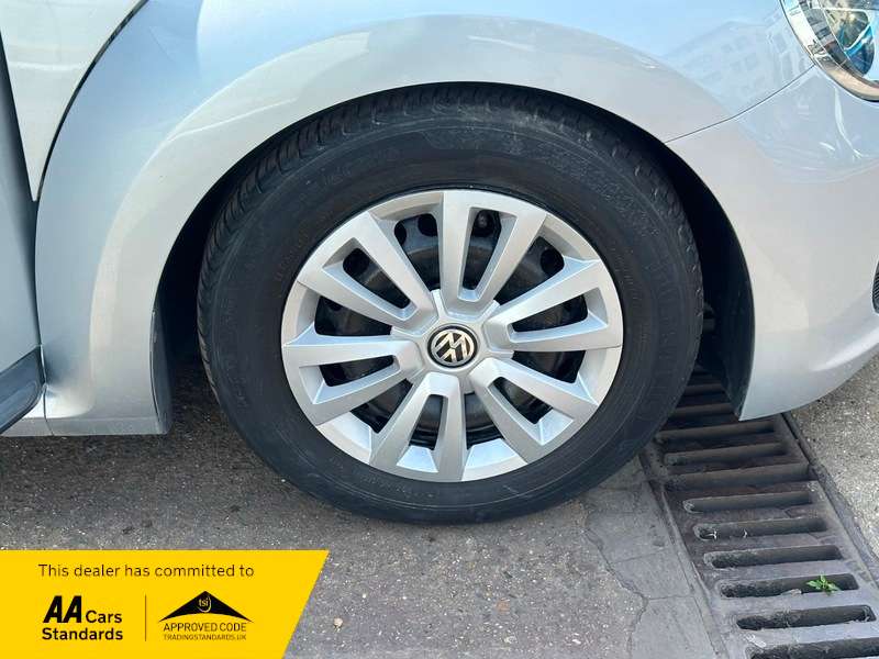 2013 VOLKSWAGEN BEETLE 2013 VOLKSWAGEN BEETLE