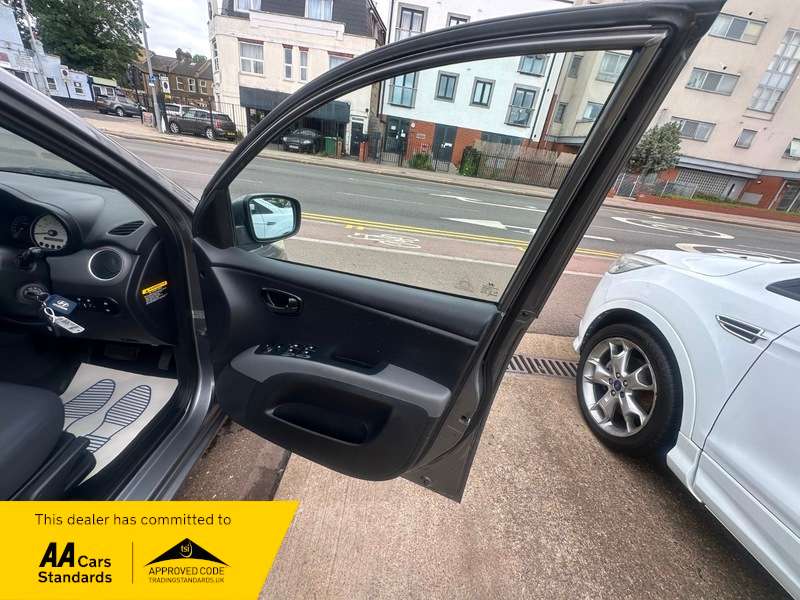 2010 HYUNDAI I10 2010 HYUNDAI I10