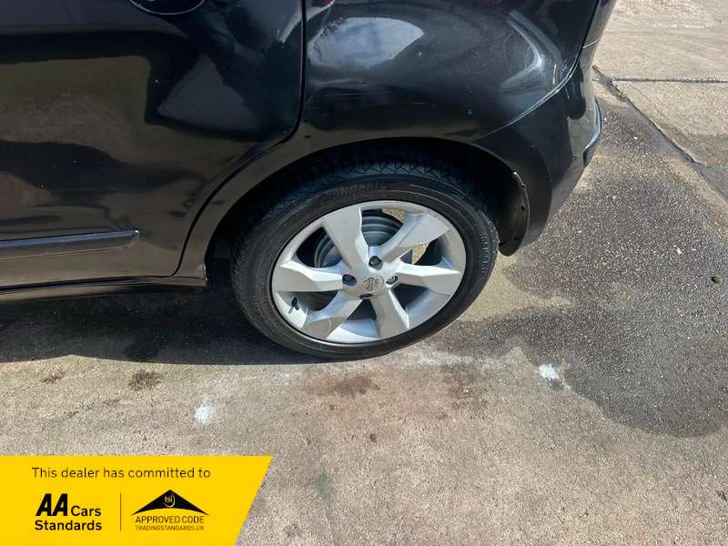 2010 NISSAN NOTE 2010 NISSAN NOTE