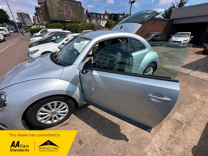 2013 VOLKSWAGEN BEETLE 2013 VOLKSWAGEN BEETLE