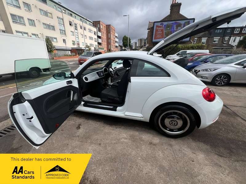 2016 VOLKSWAGEN BEETLE 2016 VOLKSWAGEN BEETLE