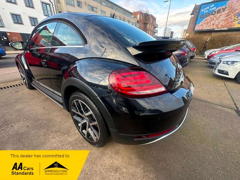 2018 VOLKSWAGEN BEETLE 2018 VOLKSWAGEN BEETLE