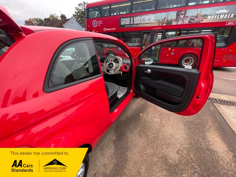 2020 FIAT 500 2020 FIAT 500