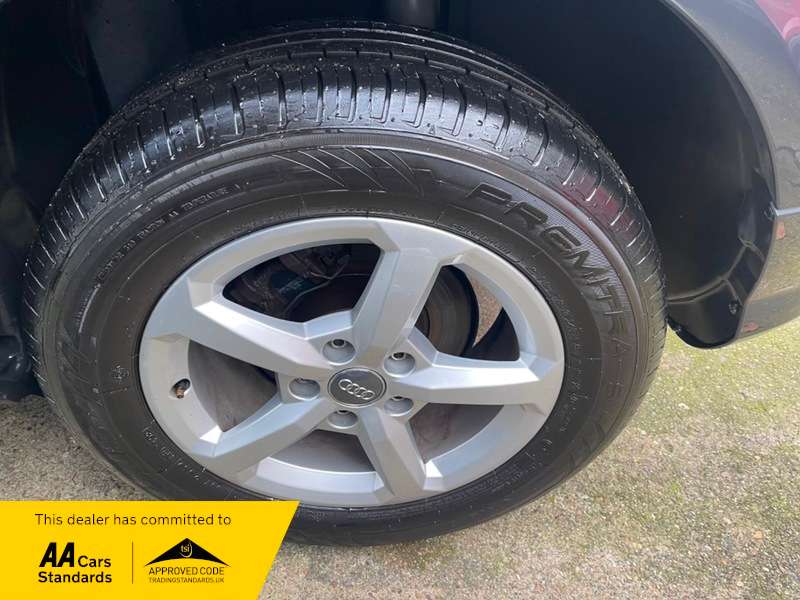 2019 AUDI Q2 2019 AUDI Q2