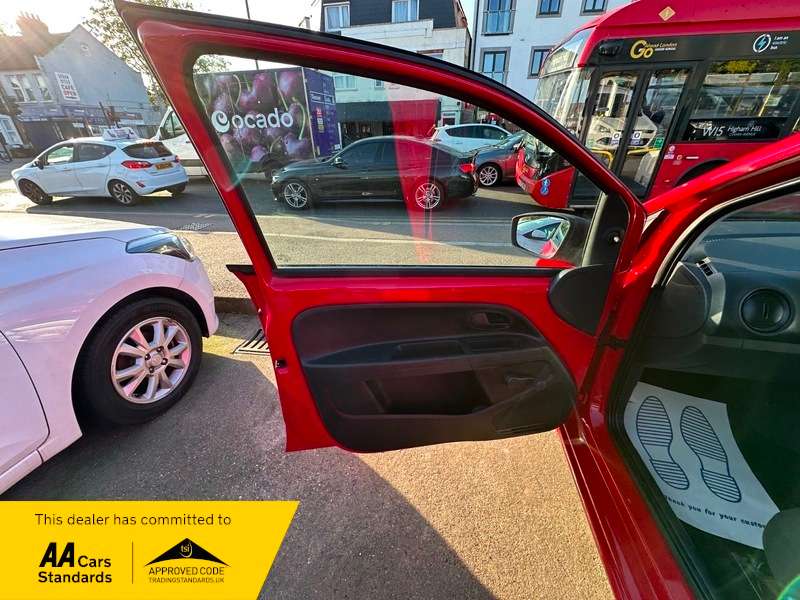 2012 VOLKSWAGEN UP 2012 VOLKSWAGEN UP