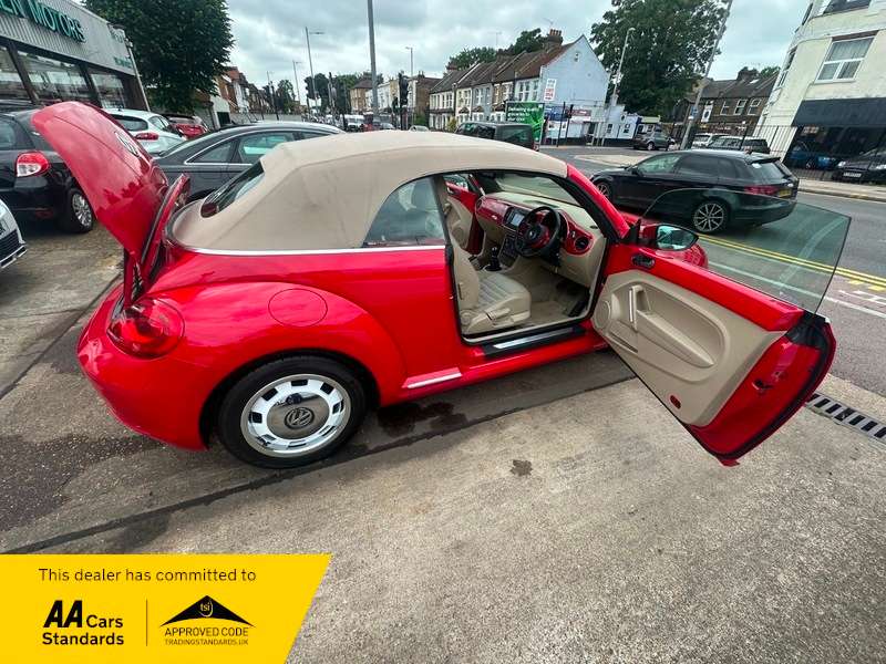 2015 VOLKSWAGEN BEETLE 2015 VOLKSWAGEN BEETLE