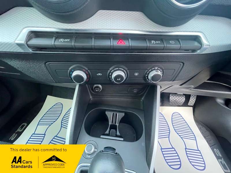 2019 AUDI Q2 2019 AUDI Q2