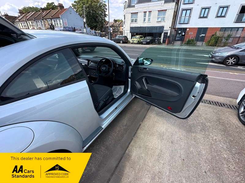 2013 VOLKSWAGEN BEETLE 2013 VOLKSWAGEN BEETLE