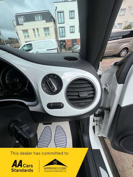 2016 VOLKSWAGEN BEETLE 2016 VOLKSWAGEN BEETLE