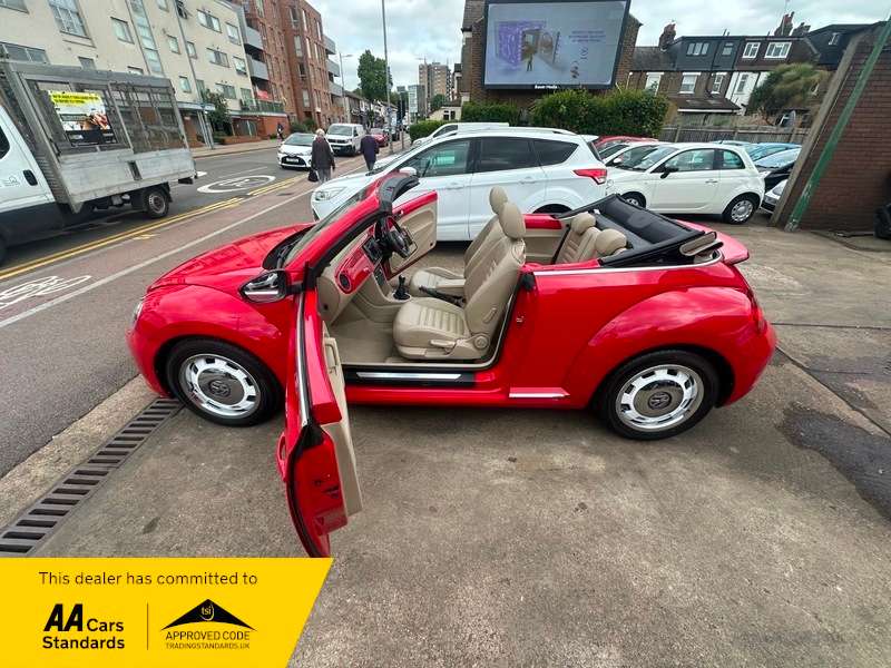 2015 VOLKSWAGEN BEETLE 2015 VOLKSWAGEN BEETLE