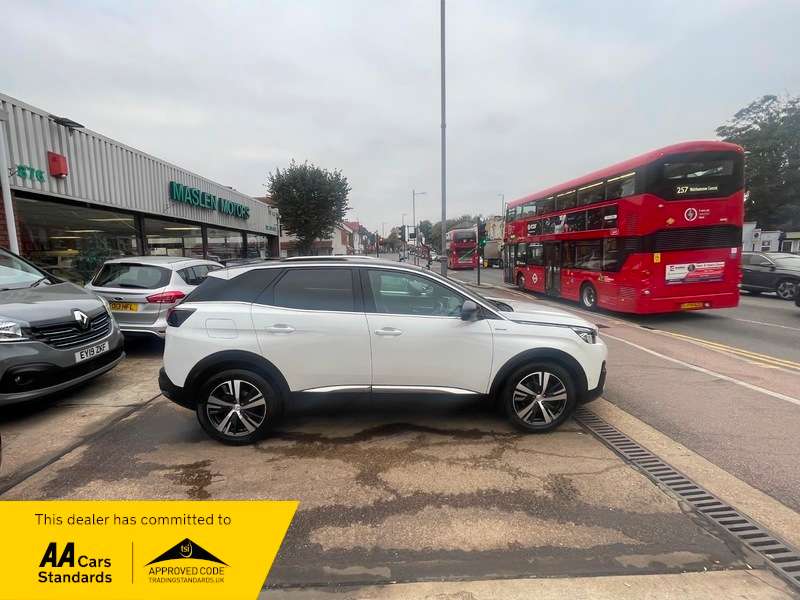 2018 PEUGEOT 3008 2018 PEUGEOT 3008