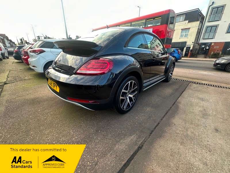 2018 VOLKSWAGEN BEETLE 2018 VOLKSWAGEN BEETLE