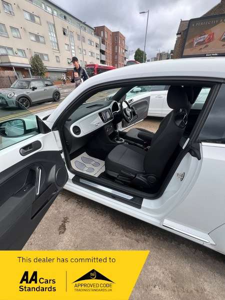 2016 VOLKSWAGEN BEETLE 2016 VOLKSWAGEN BEETLE