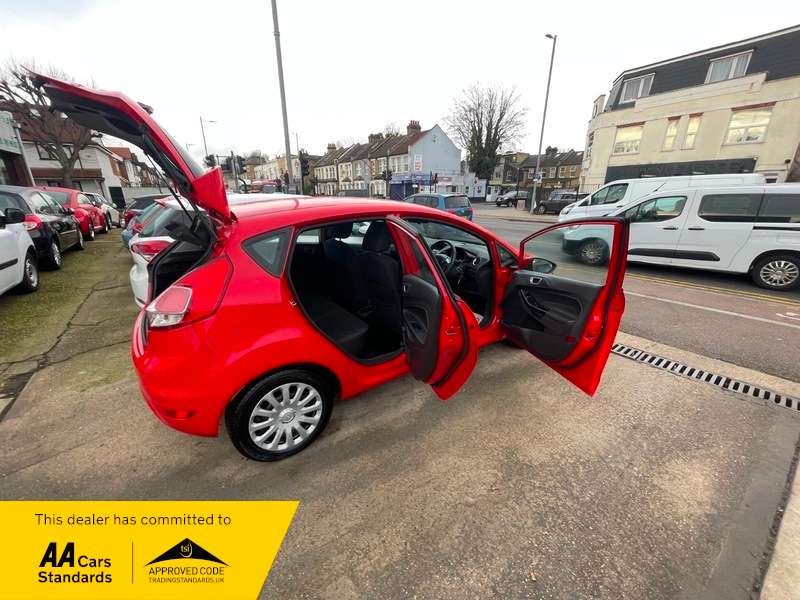 2015 FORD FIESTA 2015 FORD FIESTA