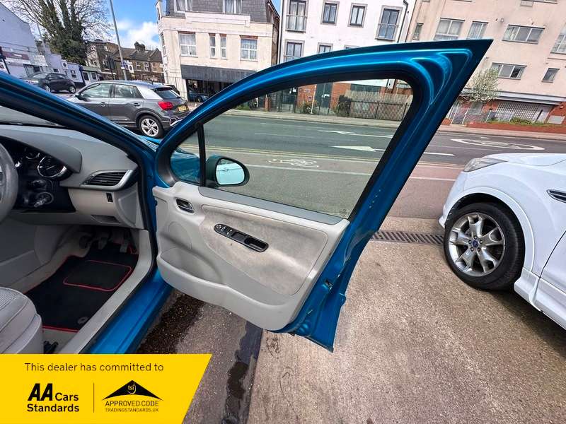 2008 PEUGEOT 207 2008 PEUGEOT 207