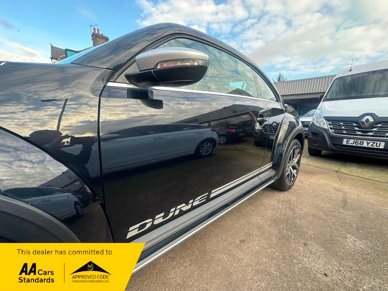 2018 VOLKSWAGEN BEETLE 2018 VOLKSWAGEN BEETLE