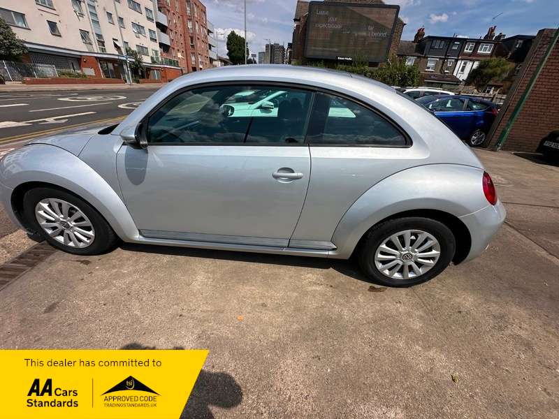 2013 VOLKSWAGEN BEETLE 2013 VOLKSWAGEN BEETLE