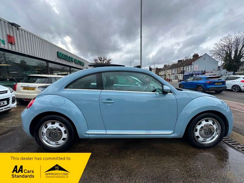 0 VOLKSWAGEN BEETLE 0 VOLKSWAGEN BEETLE