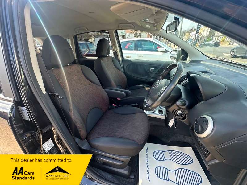 2010 NISSAN NOTE 2010 NISSAN NOTE