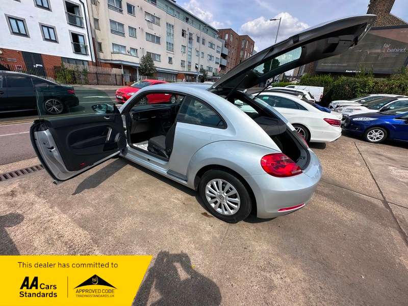 2013 VOLKSWAGEN BEETLE 2013 VOLKSWAGEN BEETLE
