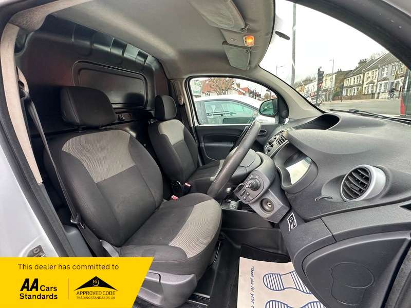 2017 RENAULT KANGOO 2017 RENAULT KANGOO