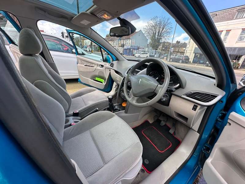 2008 PEUGEOT 207 2008 PEUGEOT 207