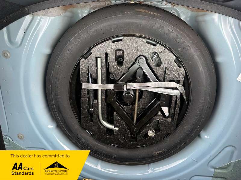 0 VOLKSWAGEN BEETLE 0 VOLKSWAGEN BEETLE