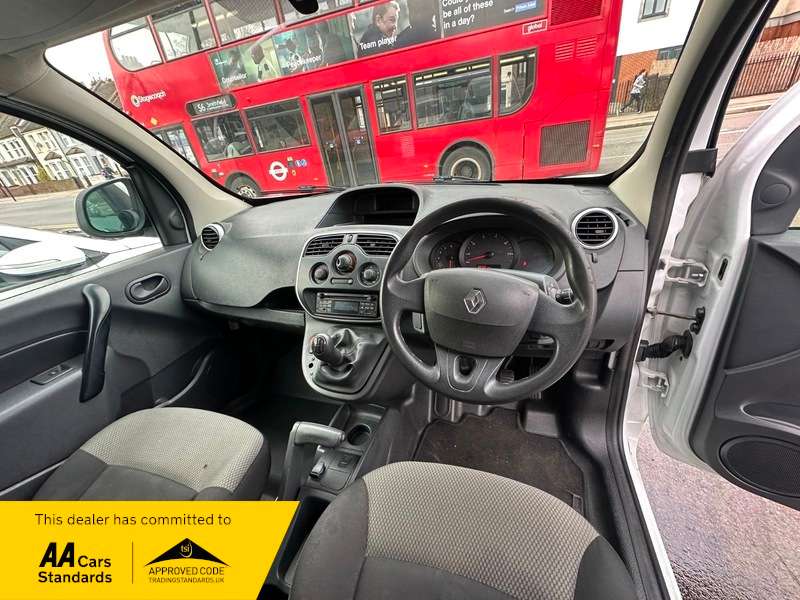 2017 RENAULT KANGOO 2017 RENAULT KANGOO