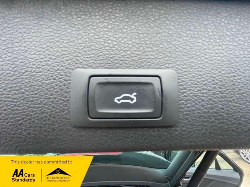 2019 AUDI Q2 2019 AUDI Q2