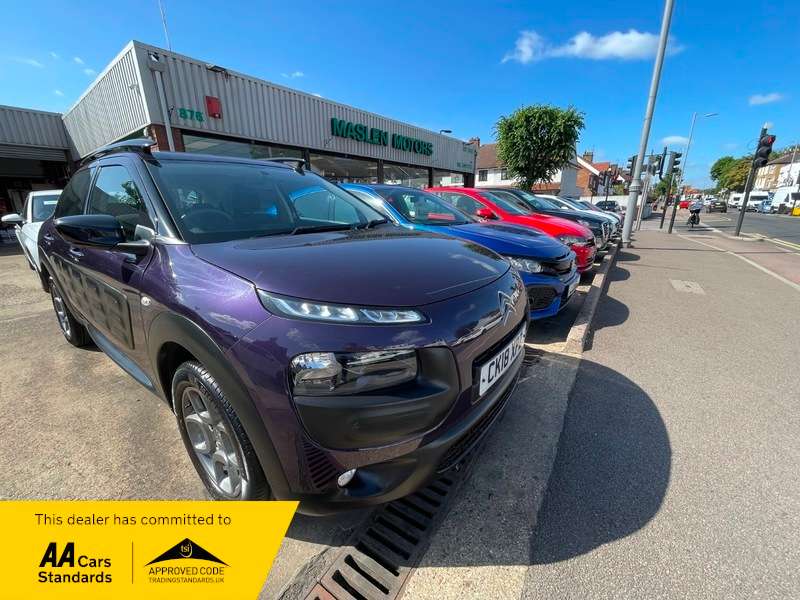 Check out this Citroen C4 Cactus 2018 Petrol Manual