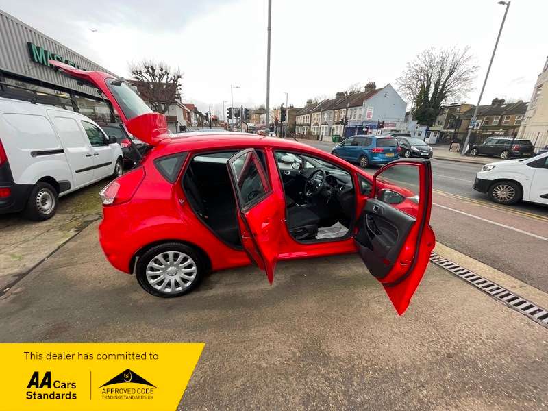 2015 FORD FIESTA 2015 FORD FIESTA