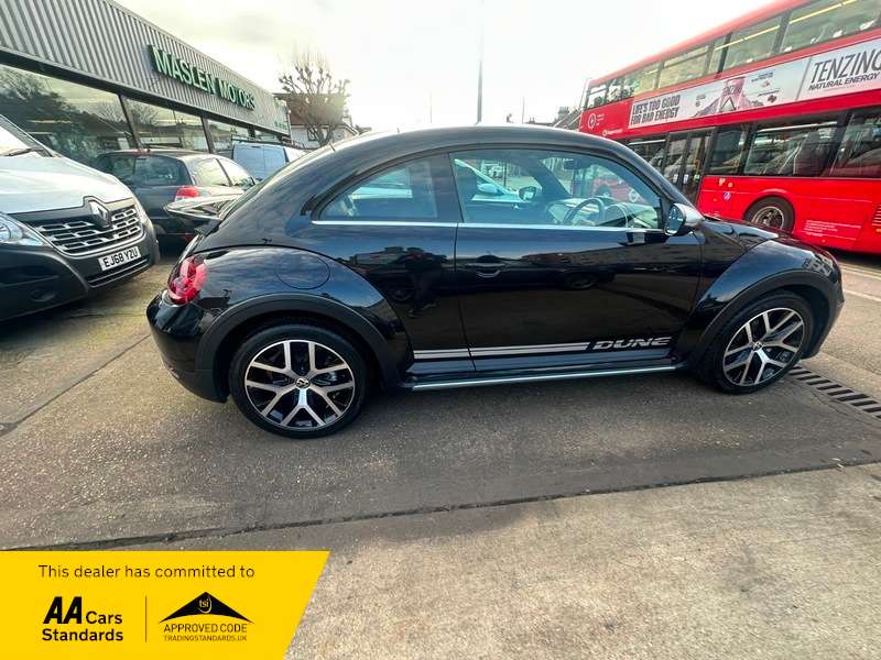 2018 VOLKSWAGEN BEETLE 2018 VOLKSWAGEN BEETLE