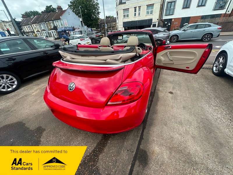 2015 VOLKSWAGEN BEETLE 2015 VOLKSWAGEN BEETLE