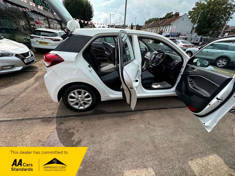 2017 HYUNDAI I20 2017 HYUNDAI I20