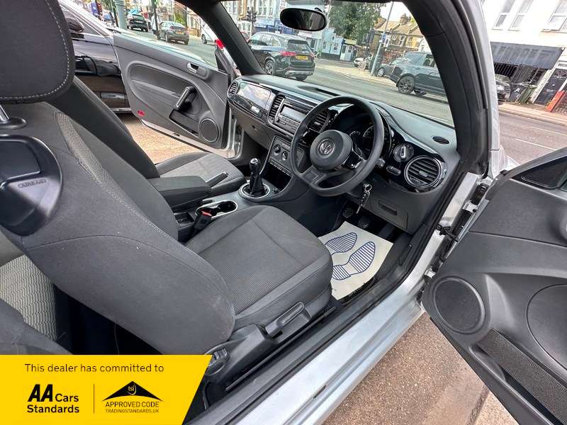 2013 VOLKSWAGEN BEETLE 2013 VOLKSWAGEN BEETLE