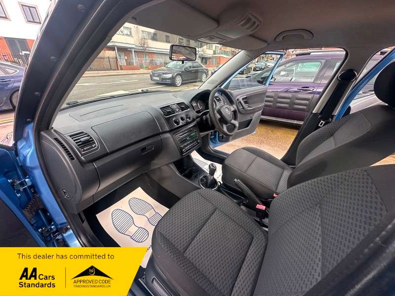 2013 SKODA FABIA 2013 SKODA FABIA