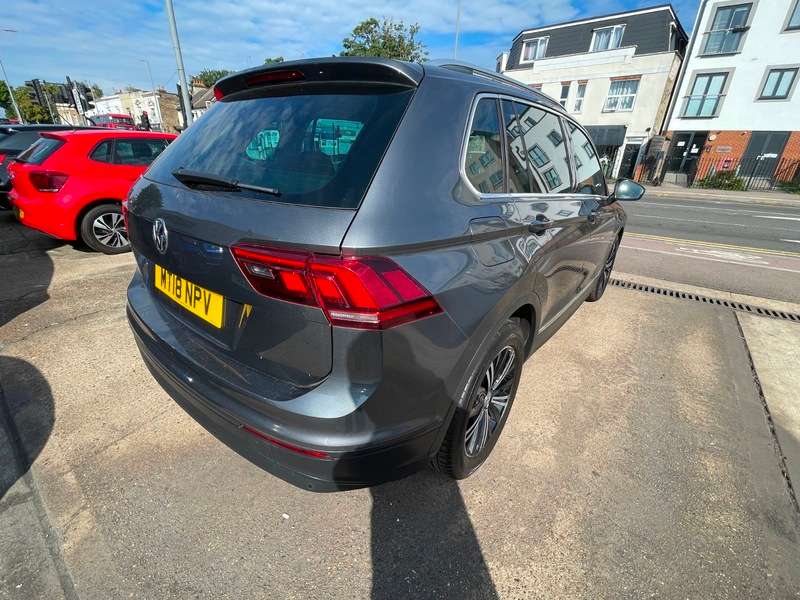 2018 VOLKSWAGEN TIGUAN 2018 VOLKSWAGEN TIGUAN